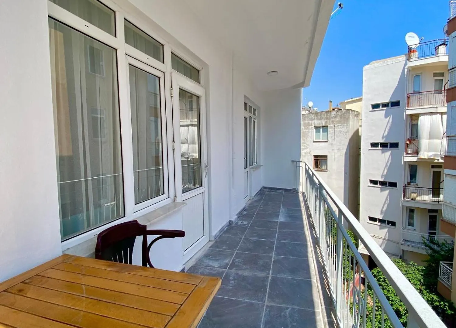 Downtown Aparts Antalya Apartment